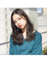 アトリエ フェム(atelier.fem)&nbsp;atelier.fem　リラクシーロング×パーマスタイル