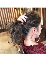 キー(kｅｙ)&nbsp;グレージュ