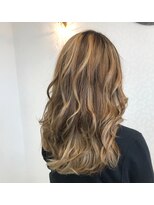 ヘアーアンドメイク ドレス(DRESS)&nbsp;ハイライトダブルカラー