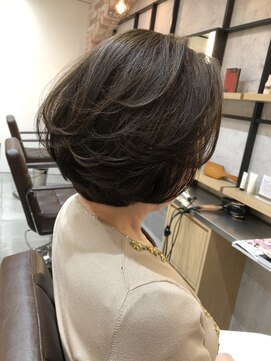 アテナ アヴェダ 広島三越店(ATENA AVEDA) スウィングボブ