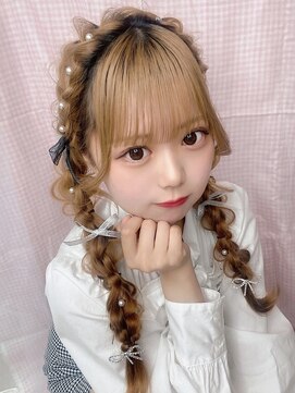 ラビス(Lovis) ミディアム/暗めカラー/デザインカラー/フェイスフレーミング