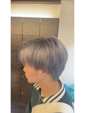 フォルテ 草薙店 【ブリーチ必須】シルバーミルクティー