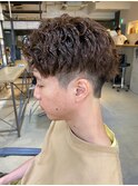ツイストスパイラルパーマ波巻きスパイラルパーマツーブロック