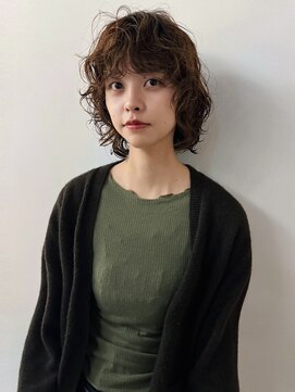 ハイカ(HYCA) 外人のくせ毛みたいなbob perm