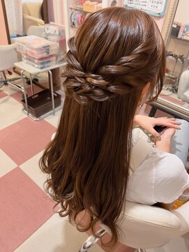 ヘアーセット モコロ(Hair Set MOCORO) ハーフアップ