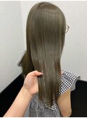 【オリーブベージュ/ブリーチなしダブルカラー/ロング/20代】