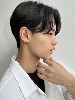 トルネード(TORNADO)&nbsp;Korean-Inspired Short Layer Cut for Men