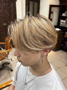 クアトロ グランシュ 川崎店(QUATRO × GranCieux) 雰囲気◎の重ためセンターパート