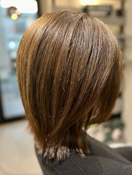 ヘアーサロンエー 美容師研究所(Hair Salon A 美容師研究所) 外はねボブ