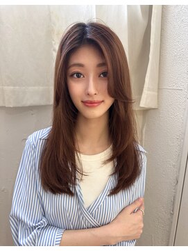 エミュ 表参道 青山(emu) 重さを残したロングレイヤー表参道30代40代50代