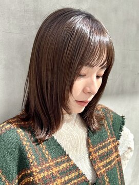 トリッカ シブヤ(TRICCA SHIBUYA) チョコレートブラウン/顔周りレイヤー/ぱっつん前髪/渋谷