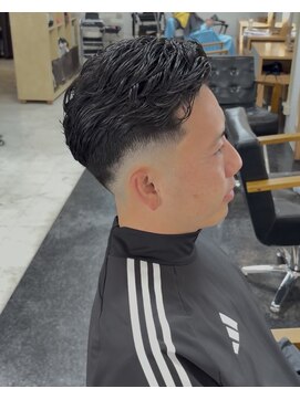 サラ HAIR&MAKE SALA 相模大塚店 フェードカット スキンフェード ミドルフェード