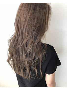 ホットリップ(Hot Lip) イルミナカラー