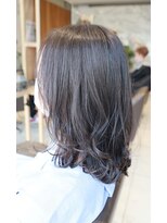 キャリ(CALI)&nbsp;スウィングカールセミディ　CALI・田町・三田・美容室・CHIAKI