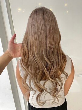 イース バイ アンブルリュクス 北千住(Ease by amble luxe) ミルクティー