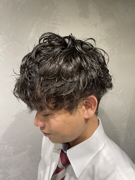 リュウギ(Ryugi) ナチュラルパーマ