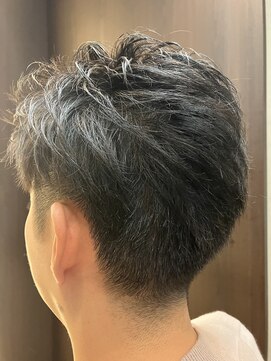 ヘアサロン大野 艶出専科本店 2ブロック/ショート