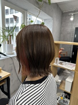 ミコ(MICO hair) 外ハネボブ×イヤリングカラー