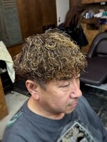 ロルド シェリ(Rold Cheri)&nbsp;【山本智文】ハイトーン波巻きパーマメンズマッシュ