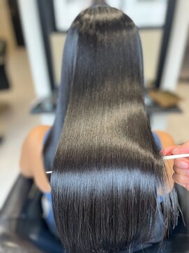 ボンズサロン 麻布十番 パティオ通り店(BONDZSALON) 髪質改善&縮毛矯正×酸性ストレート【麻布十番,六本木】