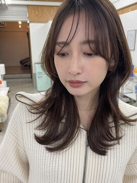 ポーチバイハニー オモテサンドウ(PORCH by HONEY omotesando) ミディアムレイヤーカット/バタフライカット/ココアベージュ1