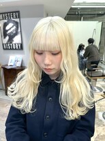 ヲタク(wotaku.)&nbsp;ホワイトブロンド抜きっぱなしブリーチハイトーンカラーブリーチ