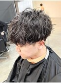 MEN’S HAIR/波巻きツイストスパイラル/リバースセンターパート