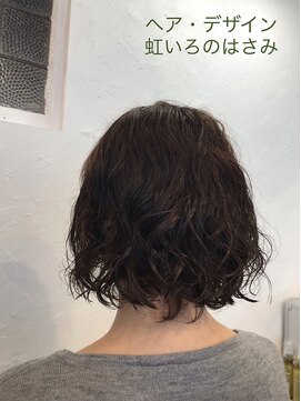 ヘア デザイン 虹いろのはさみ 40代50代大人可愛めゆるふわパーマ