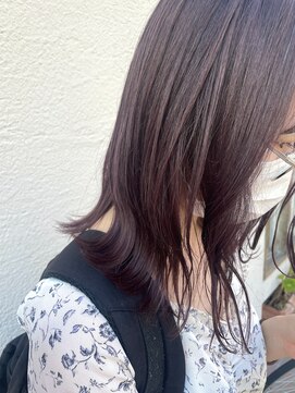 ジィップクリニカ(Zip clinica) ダークピンクブラウン　担当近森