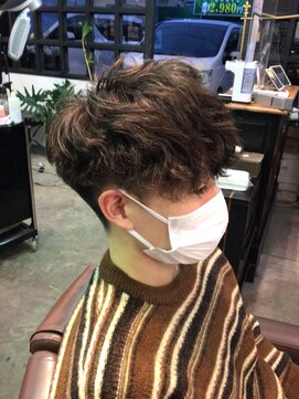 カットスタジオ フタバ(CUT STUDIO FUTABA) スパニッシュパーマ