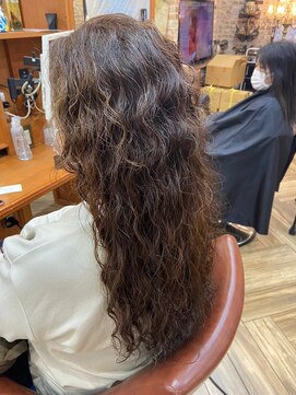 オルオル 藤沢('Olu'olu) チョコレート/大人ガーリー/モード/無造作ウェーブ[藤沢/藤沢市]