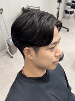 リベル(LIBER)&nbsp;八王子/八王子駅/カルマパーマ/メンズパーマ/センターパート