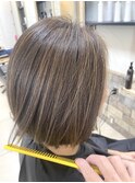 ボブ/白髪ぼかしハイライト