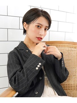 ラフィス ヘアー ポンテ 船橋店(La fith hair ponte) 【La fith】丸みショート×アッシュブラック