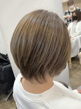 アルターリール(aL ter Rire) イメチェン/フルバング/似合わせカット/鎌取/福原遼華