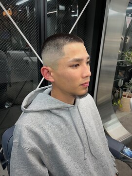 ダムディートウキョウ 心斎橋店(DAMDEE TOKYO) 坊主フェード