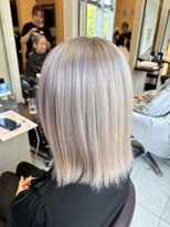 アルターリアン(aL ter LieN) デザインカラー/レイヤーカット/ウェットヘア/千葉 宮野翔