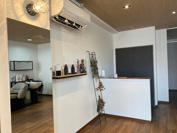 ルーナ アルコ(luna arco)の写真/【カラー専門店＊】髪のお悩みを解決し、理想のスタイルを叶えてくれる大人女性の為の上質サロン◇