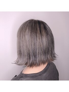 メルカ 天王寺(melca.) アディクシーカラー