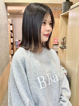 コモン(common) 切りっぱなしボブ