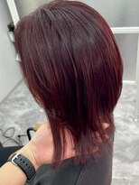 ミルシンク(1005mille cinq)&nbsp;レイヤーカット/ワインレッド/ボルドーカラー/ブリーチなし