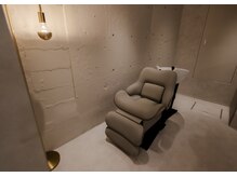 髪質改善トリートメント専門店 HALO【ヘイロー】渋谷店【11月中旬 NEWOPEN(予定)】の雰囲気(落ち着いた照明と、心まで癒される贅沢なひとときを。)