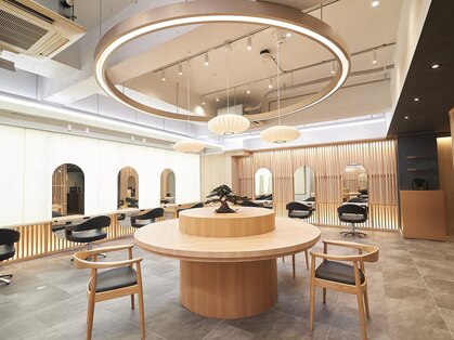 リファインド(REFINED)の写真