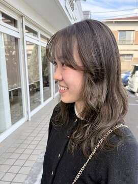 マンプスウタタ (Mumps utata) オリーブベージュ