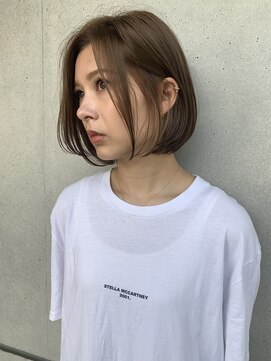 イル 天神西通り店(ill) 20代30代ボブ/ミディアムレイヤー/グレージュ/透明感/天神/大名