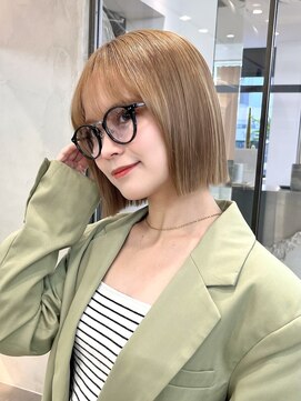 ロンドアジュール 横浜(Lond azur) レイヤーボブ/ミルクティーベージュ/髪質改善/顔周り/横浜