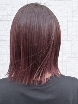 ココロ美容室の写真/あなたの髪質・お悩みに合わせた髪質改善!つるんとまとまる美髪を叶える極上トリートメント*