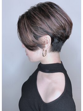 モリオフロムロンドン 原宿本店(morio from London) 【morio 原宿】くびれショート グレージュカラー