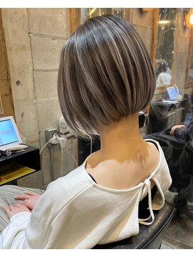 メリー(merry craftsman's factory) ハイライトバレイヤージュグレージュピンクベージュ