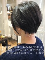 リブ(Live)&nbsp;ばっさりイメチェン☆トップに自然なボリュームショートボブ2